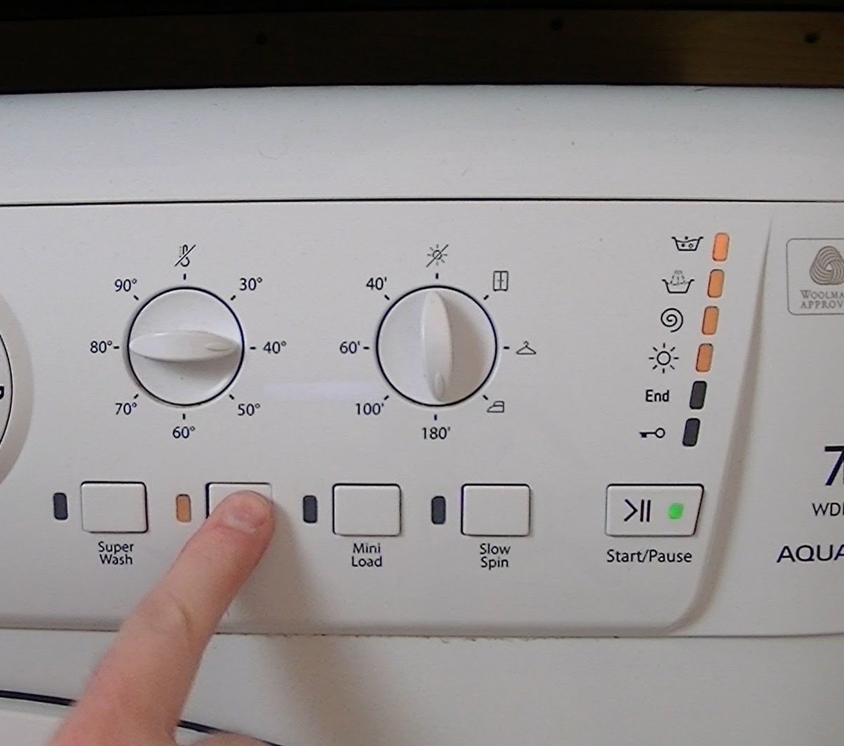 Типичные ошибки при эксплуатации стиральных машин, которые могут привести к поломкам.